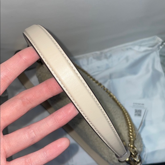 NWT Coach ‘Juliet’ Shearling 25 Shoulder Bag - Picture 5 of 13